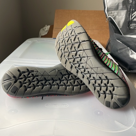 Nike Mens Size 12 Free RN Flyknit - Picture 4 of 4